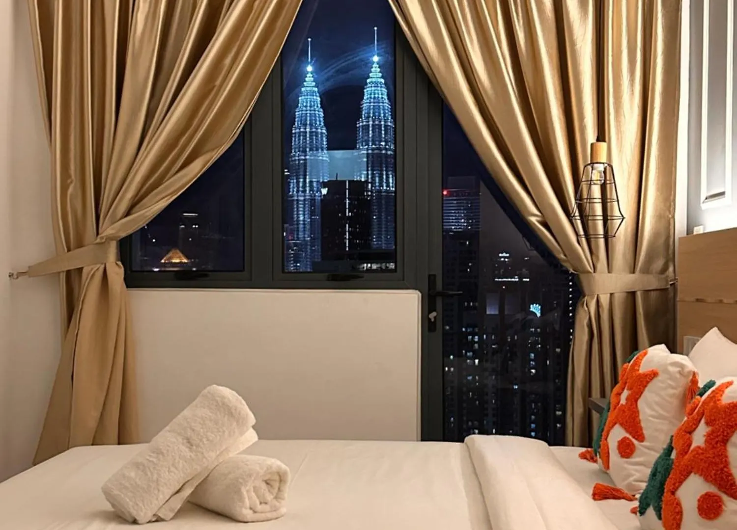 The Luxe Infinitum Klcc By Kl Malaysia Apartment Kuala Lumpur