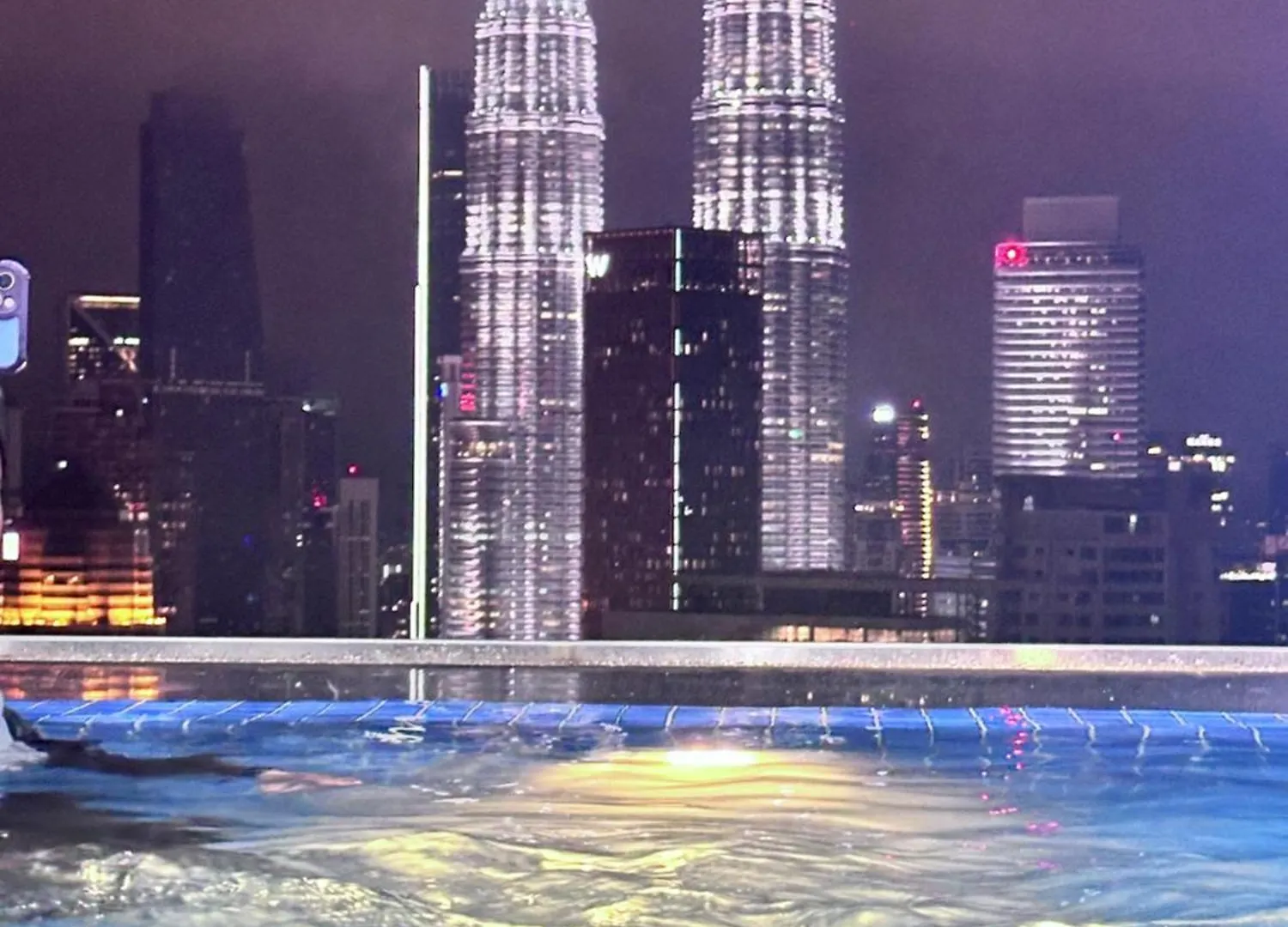 The Luxe Infinitum Klcc By Kl Malaysia Apartment Kuala Lumpur